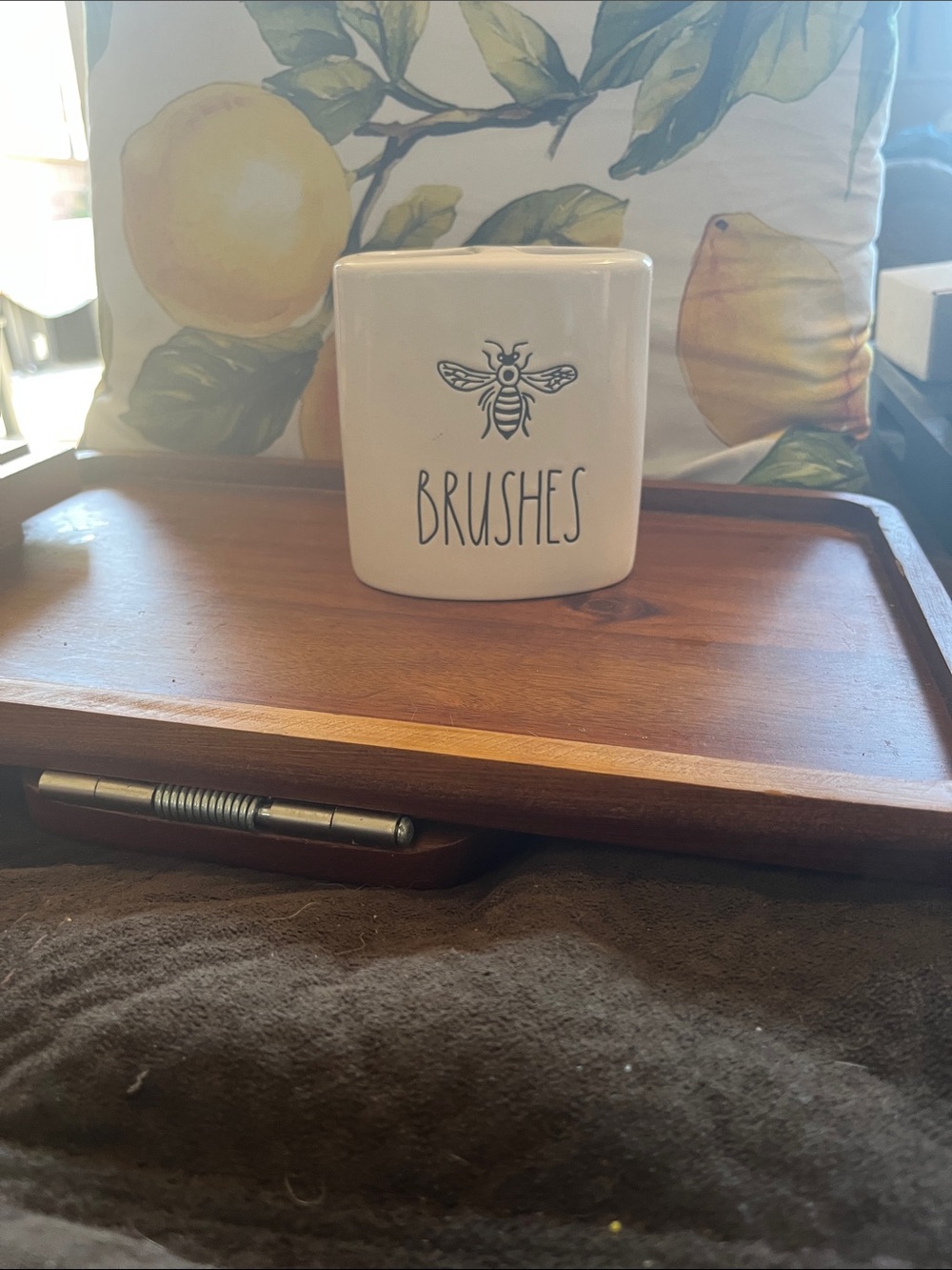 Rae Dunn Cream 'BRUSHES' Ceramic toothbrush Holder with Bee Design